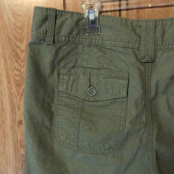 Eddie Bauer Green Diamond Print Cotton Shorts 10 - Picture 8 of 14